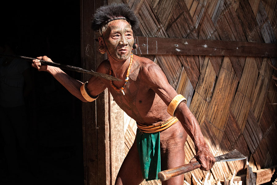  Old konyak warrior at Longwa   on the border with Myanmar
